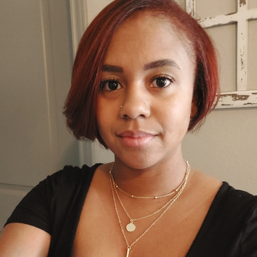 Meet your Posher, Nikki